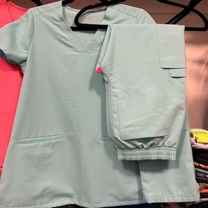 XS Neon blue Figs scrub set